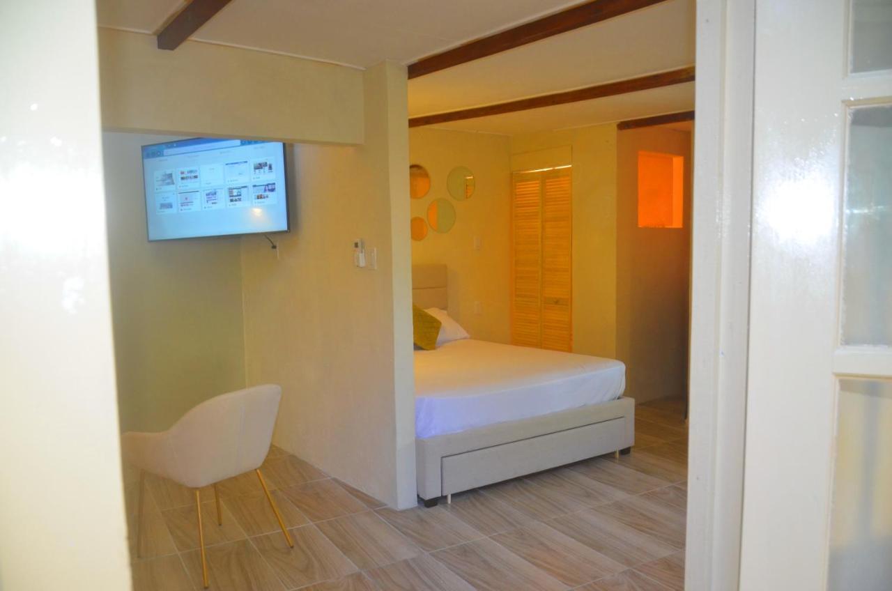 Homey Vacation And Carrental Willemstad Esterno foto